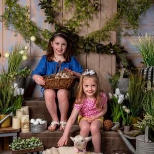 Meet your Posher, Laurel